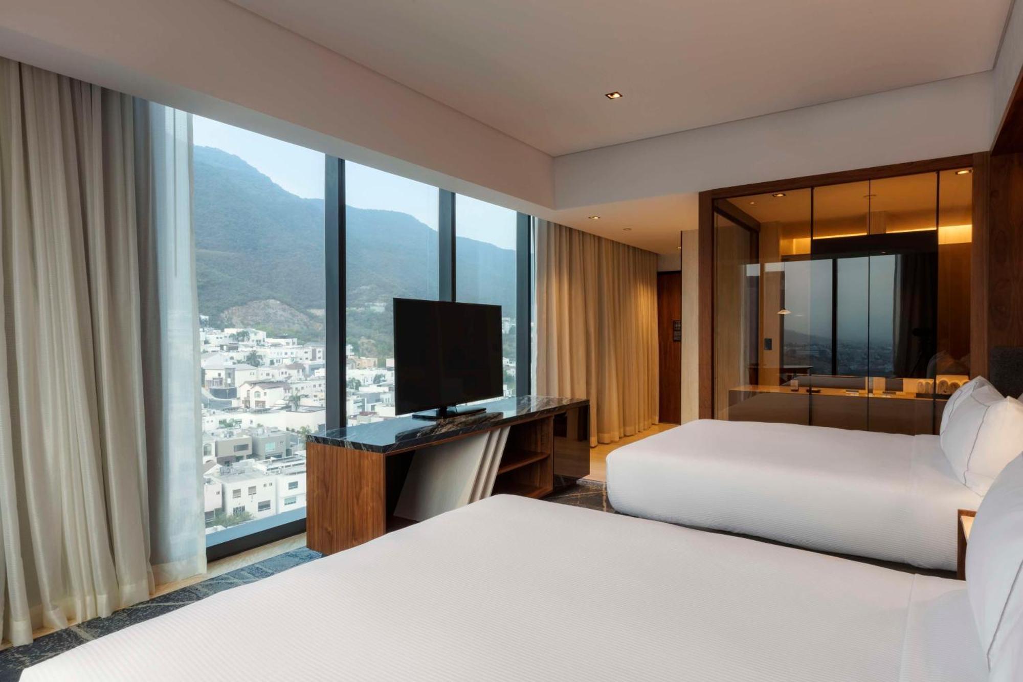Hilton Monterrey Valle Ngoại thất bức ảnh