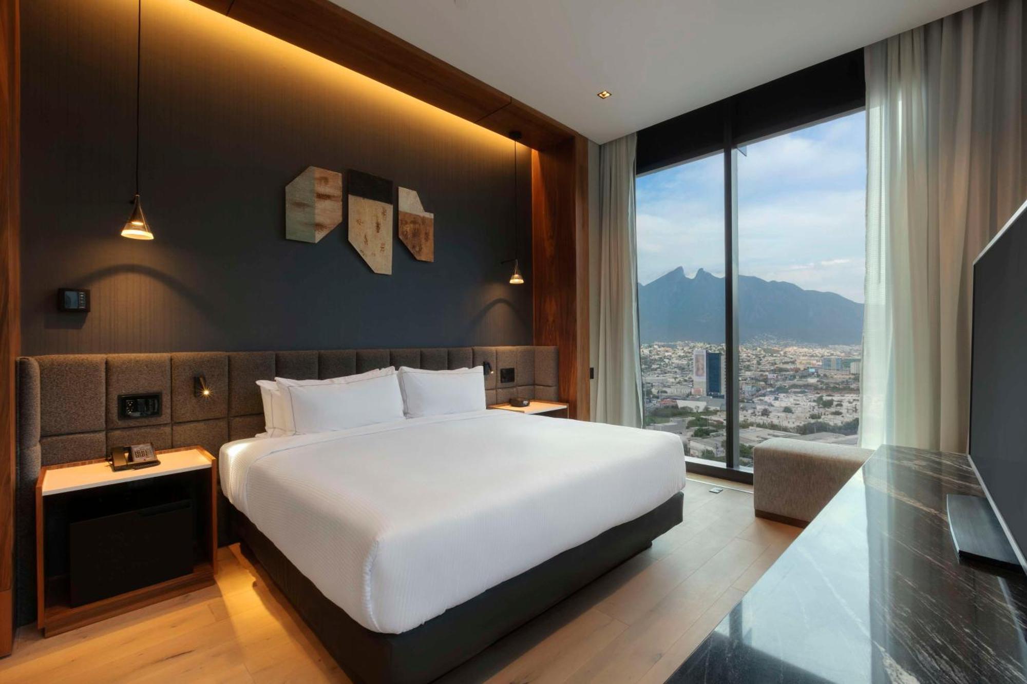 Hilton Monterrey Valle Ngoại thất bức ảnh