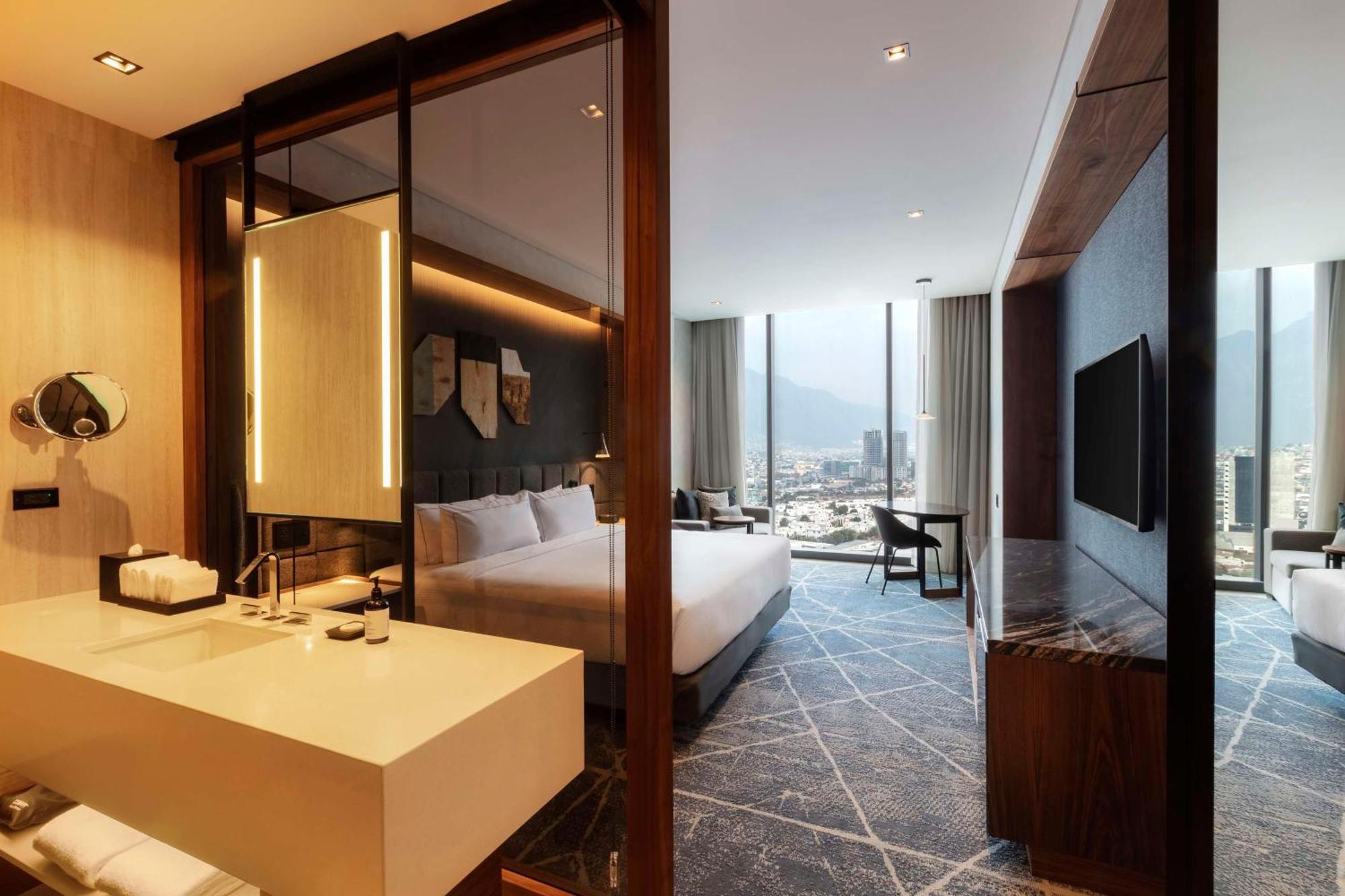 Hilton Monterrey Valle Ngoại thất bức ảnh
