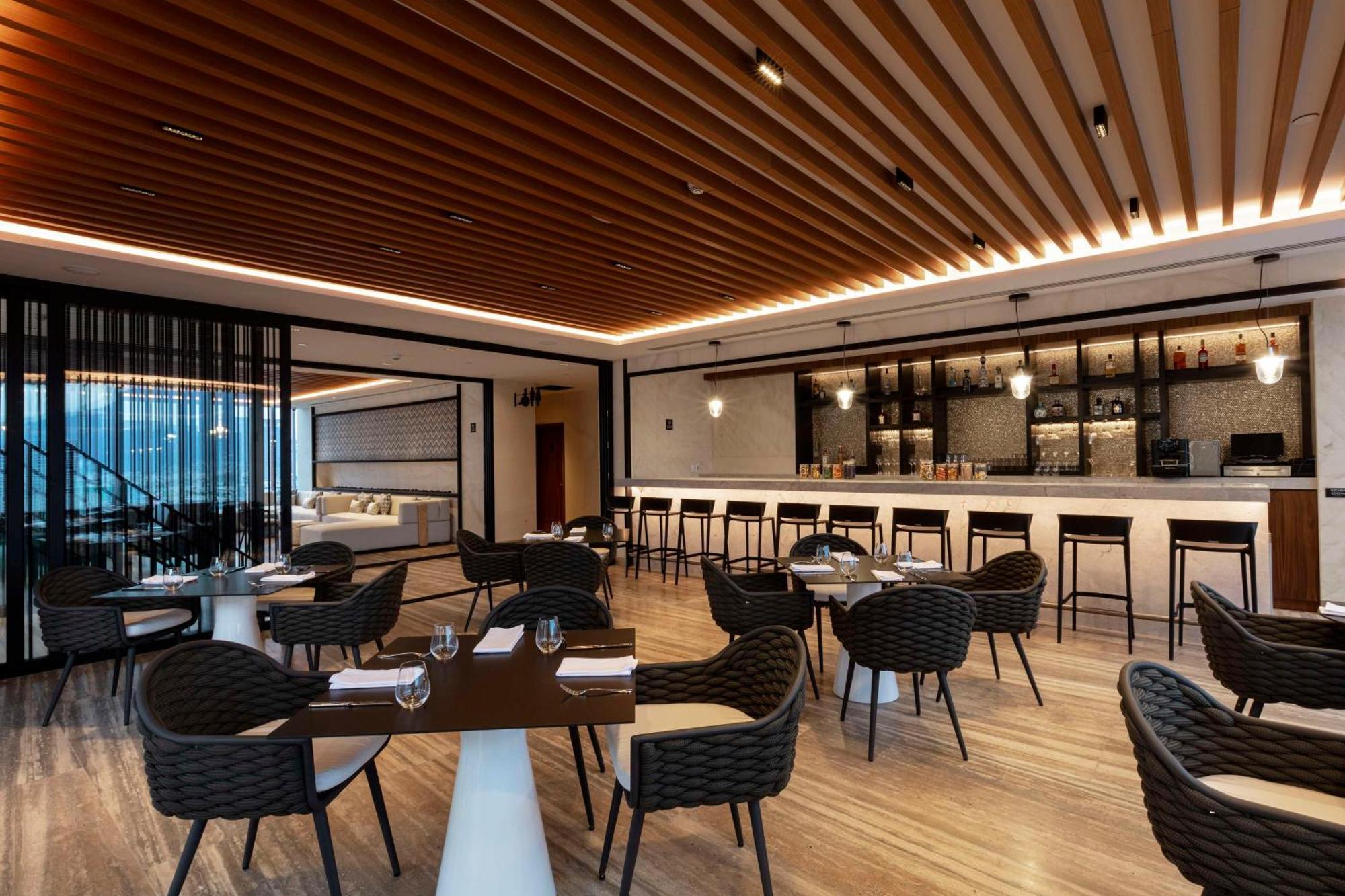 Hilton Monterrey Valle Ngoại thất bức ảnh