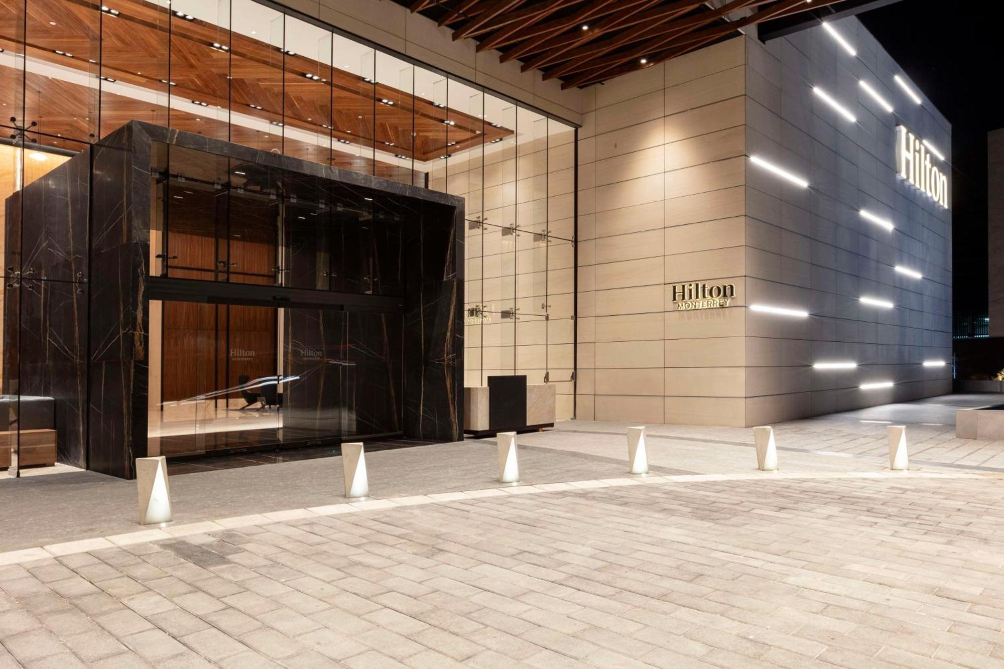 Hilton Monterrey Valle Ngoại thất bức ảnh