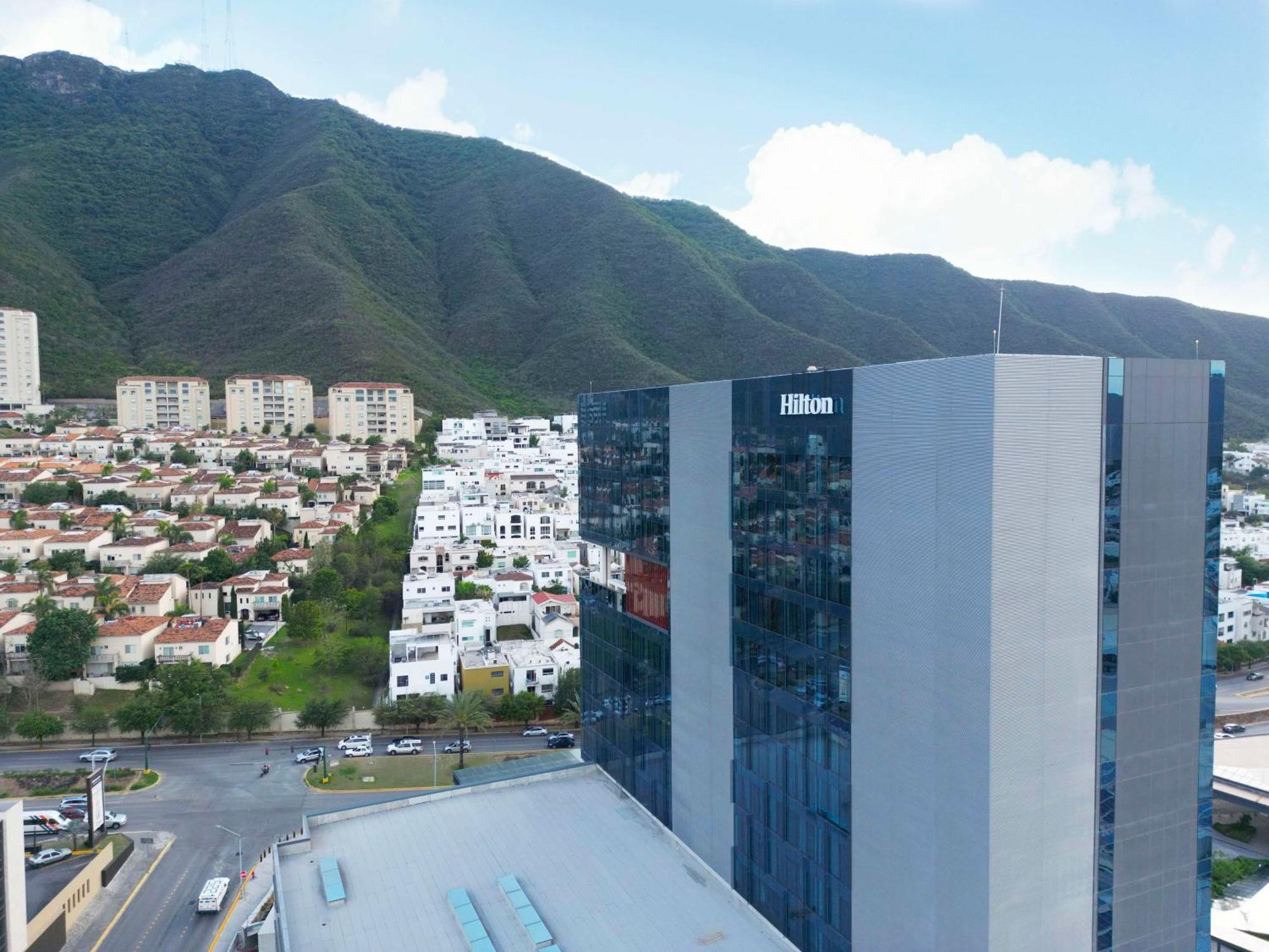 Hilton Monterrey Valle Ngoại thất bức ảnh
