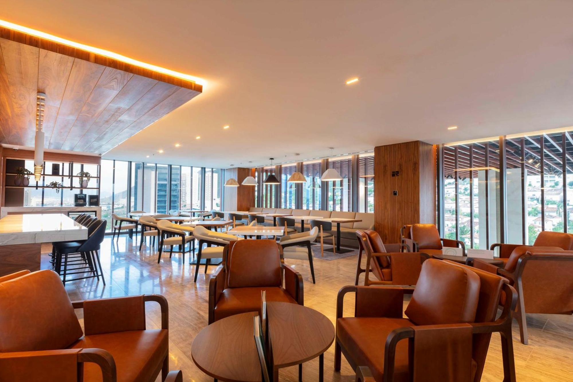 Hilton Monterrey Valle Ngoại thất bức ảnh